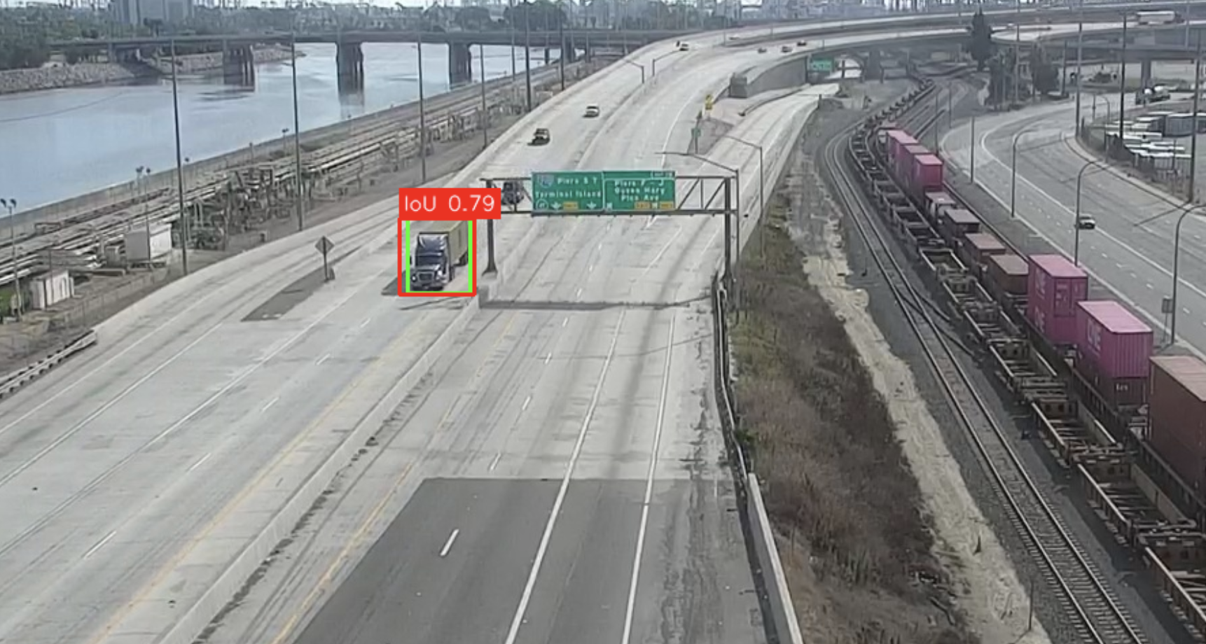 Truck Detection under Camera-Angle Domain Shift